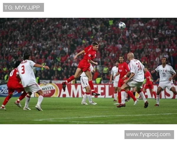 足球球星精彩瞬间集锦:重温顶级球员的经典时刻与传世技艺 足球球星精彩瞬间集锦:重温顶级球员的经典时刻与传世技艺