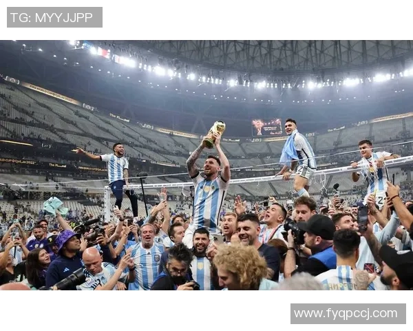 世界著名足球球星经典号码背后的传奇与故事全景解析 世界著名足球球星经典号码背后的传奇与故事全景解析