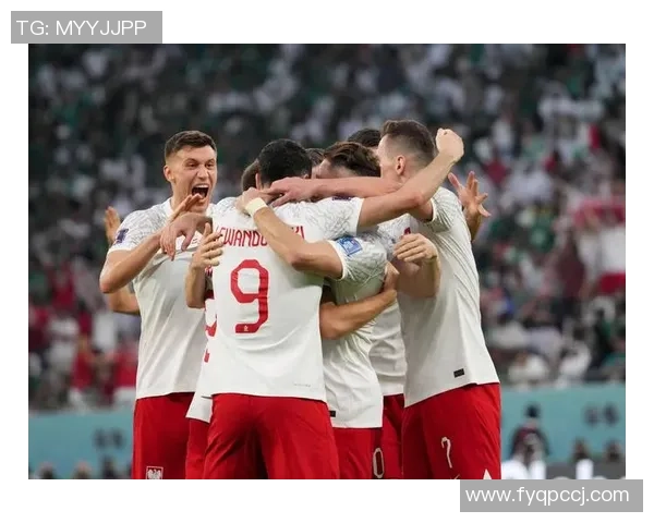 足球巨星们的笑容背后:他们如何用微笑征服赛场与球迷心扉 足球巨星们的笑容背后:他们如何用微笑征服赛场与球迷心扉